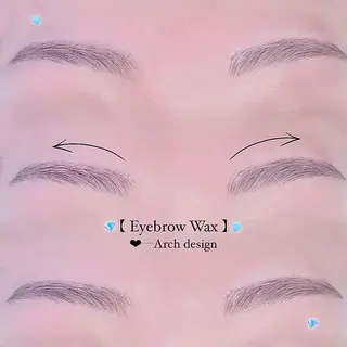 アイブロウ eyelist RIRI🩵のマツエク・マツパデザイン