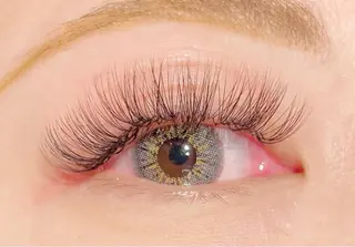 マツエク・マツパ アイデザイナー Key(ケイ)の眉毛・アイブロウイメージ