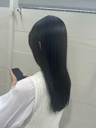 カラー 田口 夏鈴のヘアスタイル