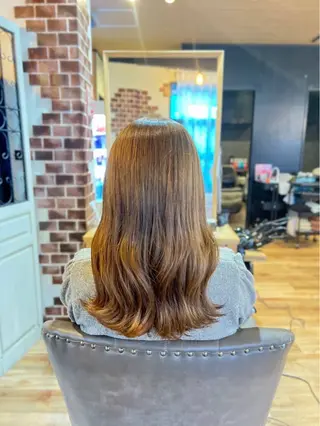 ロング 巽 愛夏のヘアスタイル