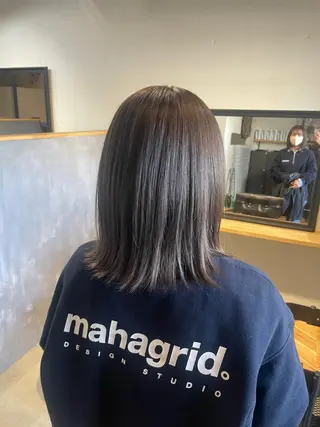 セミロング カラー タケウチ サトミのヘアスタイル