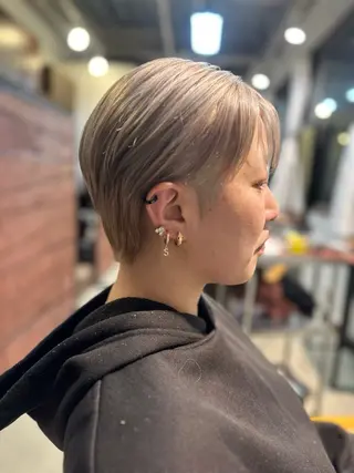 ショート カラー ✨菅近 湧太✨のヘアスタイル
