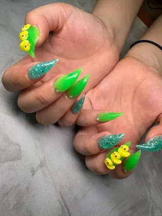 ネイル Nail Salon SALUDのネイルデザイン