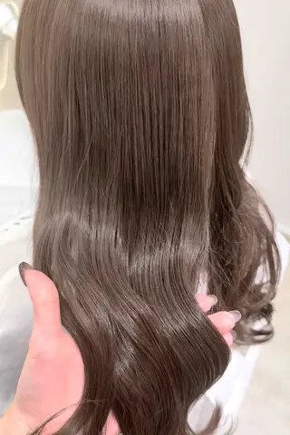 セミロング カラー むく/顔周りカット/ ブリーチなしwカラーのヘアスタイル