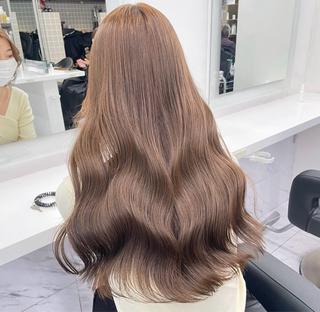 ロング 赤みなしベージュ🤎 韓国レイヤー🤎横浜のヘアスタイル