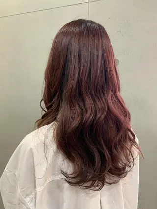 セミロング おせ ちさとのヘアスタイル