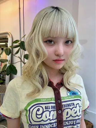 ミディアム カラー ness 一花のヘアスタイル