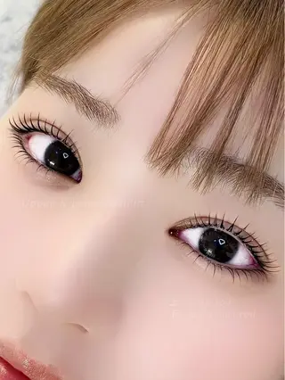 マツエク・マツパ une fleur JURIの眉毛・アイブロウイメージ