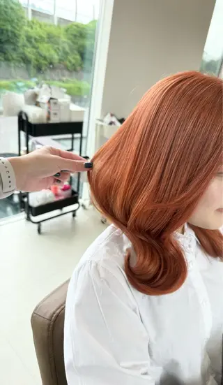 セミロング 鈴木 妃帆未のヘアスタイル