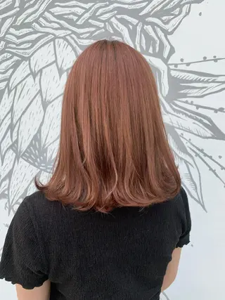 ミディアム カラー i'll 未空のヘアスタイル