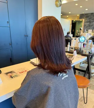 ミディアム カラー 仲野 亜由美のヘアスタイル
