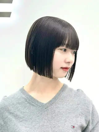 ショート カラー ヘアアレンジ 縮毛矯正🤍 ボブ/ HIKARIのヘアスタイル