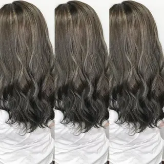 ロング レイヤー/艶髪カラー 森本くるみのヘアスタイル