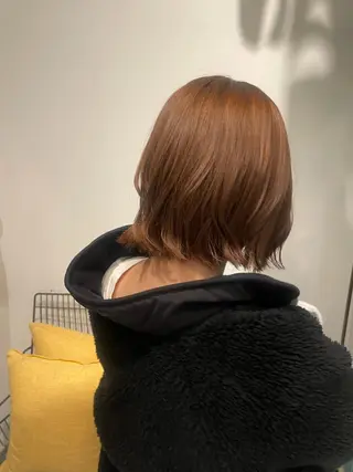 ミディアム あきば まゆのヘアスタイル