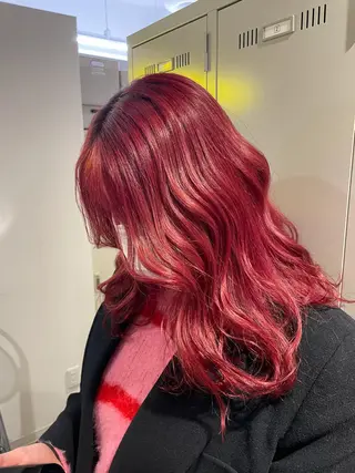 ロング カラー 抜け感レイヤー︴ ニュアンスカラーのヘアスタイル