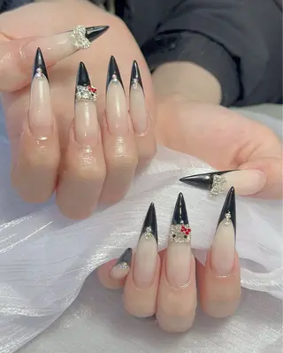 ネイル Lyna 池袋のネイルデザイン