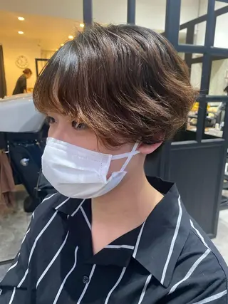 ショート パーマ 似合う髪型見つけます AYAKAのヘアスタイル