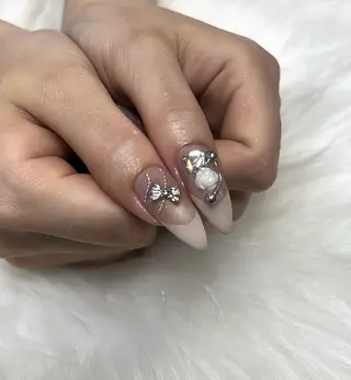 ネイル LABEL TAKARAのネイルデザイン