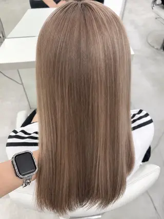 セミロング ハイトーン🌟/ 暖色カラー/あこ🎀のヘアスタイル