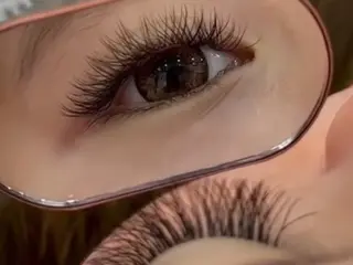 マツエク・マツパ UniNail EyeSalonのネイルデザイン