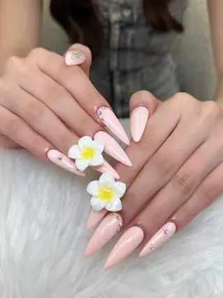 ネイル Jenn Nail Salonのネイルデザイン