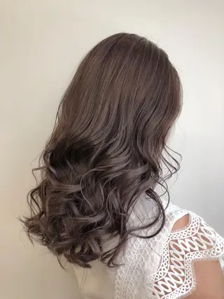 セミロング カラー 【透明感、艶髪】西村 有司のヘアスタイル