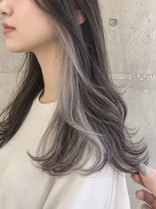 ロング Trip 香椎🌟 ブリーチ/髪質改善のヘアスタイル