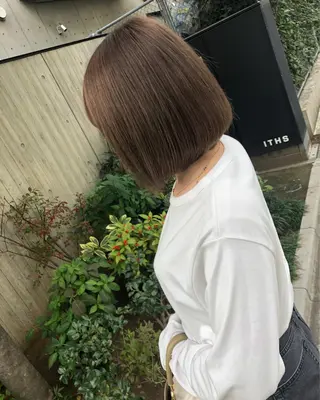 ショート カラー Loob.TOKYO MIYA🌈のヘアスタイル