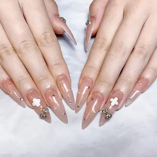 ネイル 🍭Yun nail hyejin🌸のネイルデザイン