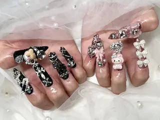 ネイル Roi〈ロワ〉 Minakoのネイルデザイン