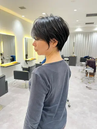 ショート 襟足でお悩みの方✂︎ くびれ職人ハシモトのヘアスタイル