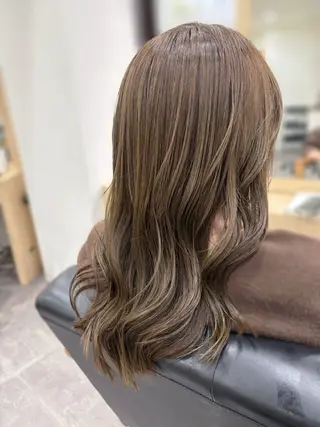 ミディアム (kakko )のヘアスタイル
