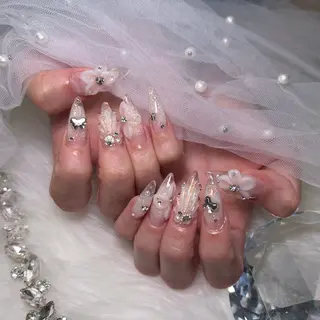 ネイル 𝑅𝑖𝑛 🫧 アクリルスカルプのネイルデザイン
