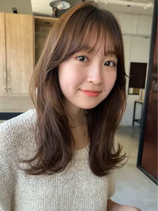 セミロング カラー 透明感color🍀 Kurumiのヘアスタイル
