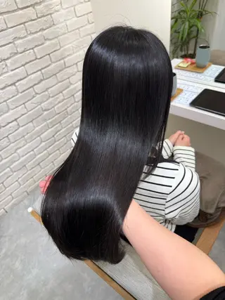 ロング カラー 髪質改善&艶感カラー 🪄岡井美結のヘアスタイル