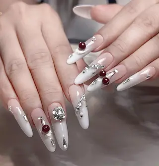 ネイル エリ🫧 nail池袋東口のネイルデザイン