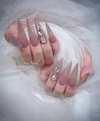 ネイル ISA_ BELLAのネイルデザイン