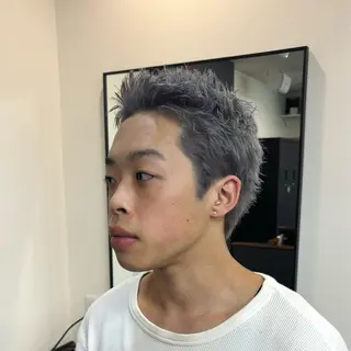 カラー メンズ スパイキーパーマ 柏NO1 藤本葉のヘアスタイル