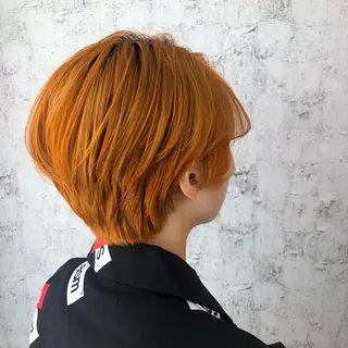 ショート カラー 小顔レイヤー/ ベージュ🤍Rieのヘアスタイル