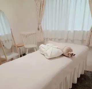 LilyBlanch e　アロマのエステ・リラクイメージ