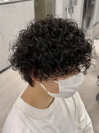 メンズ 京都河原町 メンズパーマ助川龍哉のヘアスタイル
