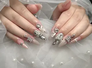 ネイル ENsalon AKIRAのネイルデザイン
