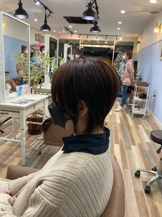 ショート 大澤 唯のヘアスタイル