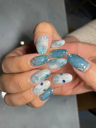 ネイル LAVISH 大和店 🤱子連れ大歓迎のネイルデザイン