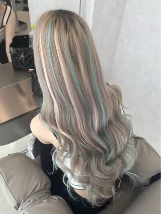 ロング Nene /Roverのヘアスタイル