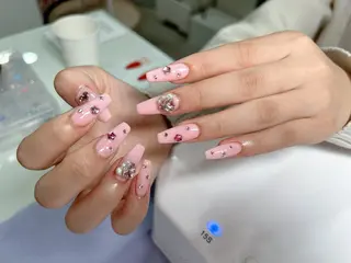 ネイル 佐藤 ゆうなのネイルデザイン