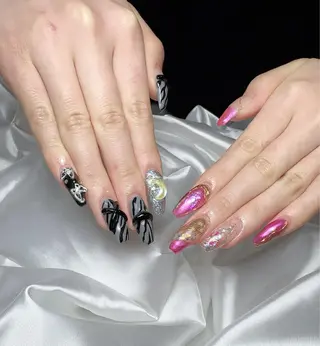 ネイル C ✨Mのネイルデザイン