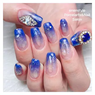 ミディアム ネイル 🐾enen style 🐾のネイルデザイン