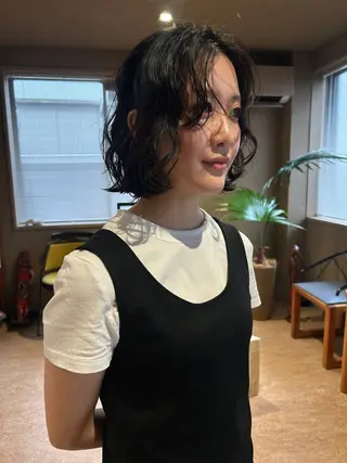 ミディアム パーマ niina suzukiのヘアスタイル