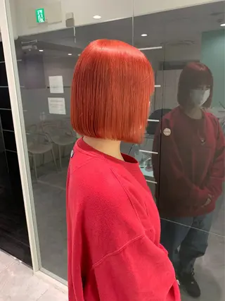 ショート カラー Over hair_ misakiのヘアスタイル